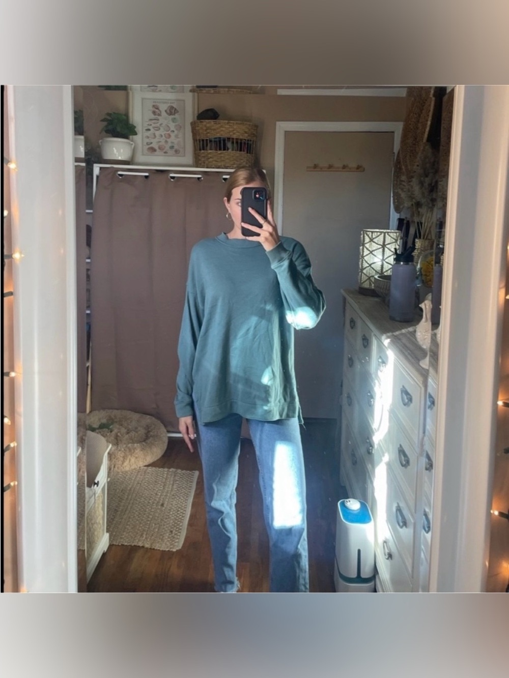 American Eagle crewneck sweatshirt size small
